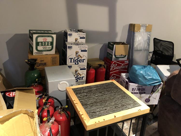 酒吧裝箱搬家