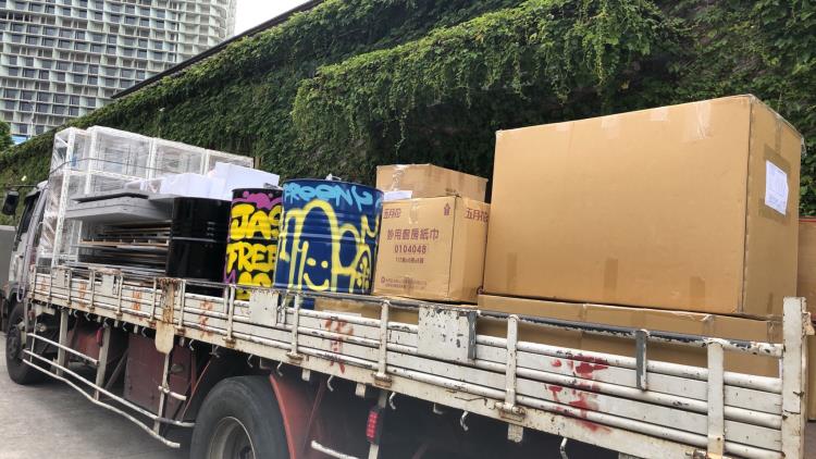 華山文創園區17噸貨車撤場